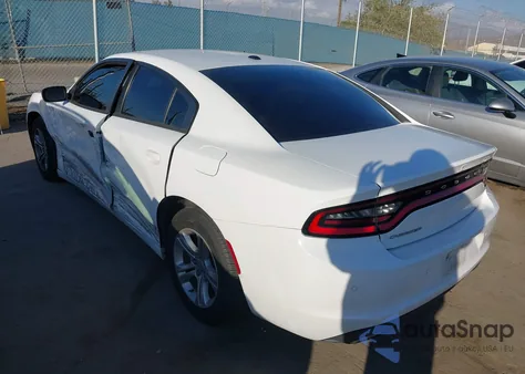 2019 Dodge Charger Sxt Rwd z USA, uszkodzony, nr VIN 2C3CDXBG3KH588855